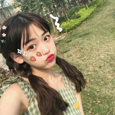 孤岛月光：她们三人的逃生游戏